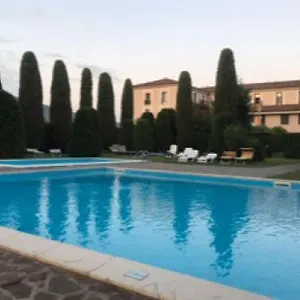 Apartament White House, Brescia